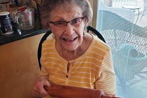 Conoce a la abuelita de 97 años que es la sensación en redes al compartir recetas durante la cuarentena