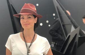 ¡Carolina Gómez se quitó la ropa para esta foto, y dejó a más de uno con la boca abierta!