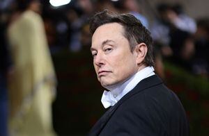 No es el multiverso: SpaceX de Elon Musk compra un paquete de anuncios en Twitter de Elon Musk