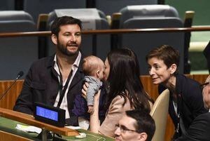 FOTOS. La primera ministra de Nueva Zelanda llevó a su bebé a la Asamblea de la ONU