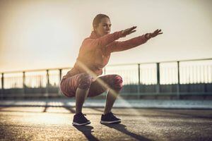 Entrenamiento funcional vs. gimnasio ¿Qué es mejor para trabajar todo el cuerpo?