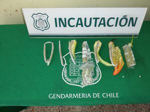 Ingenio picante: intentaron ingresar marihuana a cárcel de Temuco dentro de ajíes