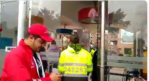 Videos: Manifestantes retiraron presuntos infiltrados en la marcha del 21N