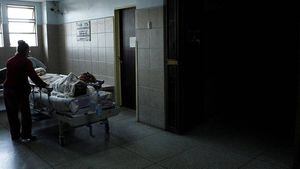 Mujer de 50 años habría sido abusada en el baño de un hospital en Bogotá