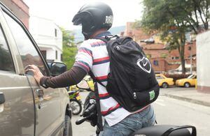 Reaparecen 'los Rolex': robaron a caballista en el norte de Bogotá