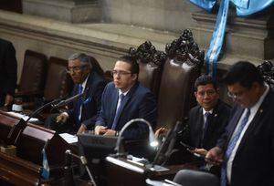 Felipe Alejos crea comisión para investigar adquisición del edificio del MP