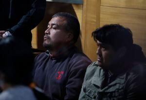 Juzgado de Garantía de Temuco validó mensajes de Whatsapp como prueba contra imputados por "Operación Huracán"