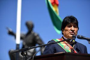 Evo Morales propone nuevo "round" con Chile en La Haya: anuncia contrademanda por río Silala y exige compensación por "décadas de uso"