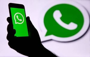 La opacidad cuesta caro: Unión Europea multa a WhatsApp por 267 millones de dólares