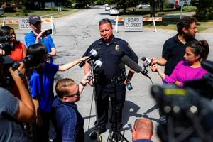 Policía en Ohio indaga causas del tiroteo que dejó 9 muertos