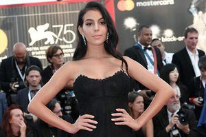 ¿Rubia o morena? El falso look con 2 millones de "likes" que Georgina Rodríguez montó en Instagram