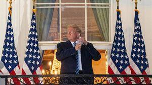 Allegados de Donald Trump vuelven a la Casa Blanca epicentro de coronavirus