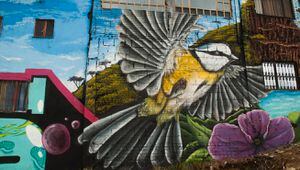 Artistas cambiaron la imagen de famoso barrio bogotano haciendo mural de 700 metros