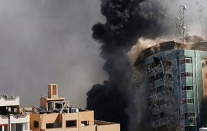 Ataque y destrucción: Agencia AP denuncia bombardeo a su sede en  edificio de Gaza