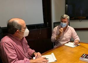 Populares dan bienvenida a propuesta de estatus de Nydia Velázquez y Alexandria Ocasio