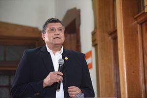Presidente en funciones, Guillermo Castillo, pide a relatores de la ONU visitar el país