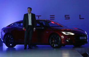 Los taxis robots de Tesla se podrán fabricar en volumen en dos años, según asegura Elon Musk