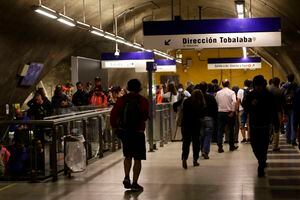 Línea 4 operará con normalidad este viernes tras graves incidentes e incendio en estación Los Quillayes