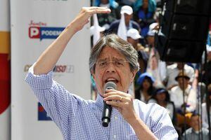 Guillermo Lasso: “mi compromiso con los jóvenes ecuatorianos es eliminar la prueba Ser Bachiller”