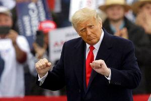Trump denuncia una "conspiración de noticias falsas" de cara a las elecciones