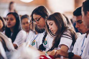 Conozca los mejores colegios de Medellín por materia según Sapiens Research
