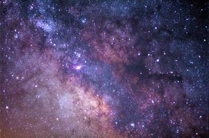 Telescopio espacial James Webb descubre tres nuevas galaxias muy antiguas y misteriosas