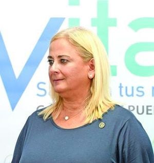 Fortaleza informa renuncia de la directora de ASES