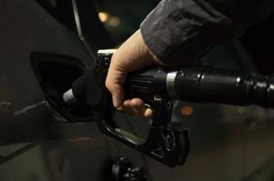 Ecuador tiene el tercer precio más bajo de la gasolina entre 10 países de la región