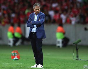 Ariel Holan y su visión de la derrota de la UC por Copa Libertadores: "El equipo estuvo presente, no fuimos vapuleados"