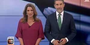 "Te voy a mostrar cu...": Periodista de Canal 13 se defiende y le tiran una silla en despacho que informaba portonazo a Felipe Avello