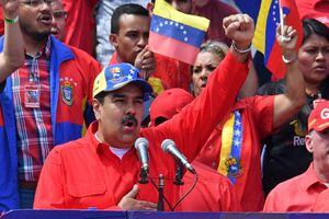Maduro tilda de “pelele al servicio de Trump” al jefe del gobierno español