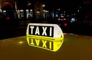 Cómo cuidarte cuando abordas un taxi o un servicio a través de una aplicación