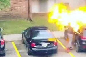 La venganza nunca es buena: mujer prendió fuego al auto de su ex y terminó quemada