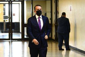 Emiten otra orden de arresto contra Jerome Garffer