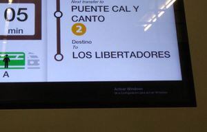 "No pagar la licencia de Windows también es evadir": el detalle por el que usuarios cuestionaron al Metro de Santiago en medio de las evasiones masivas