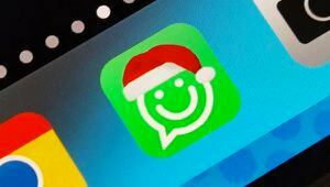 ¿Cómo colocar el gorro de Navidad en el logo de WhatsApp?