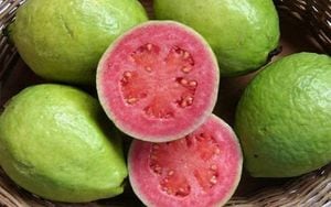 La guayaba, la fruta milagrosa que alivia el dolor menstrual
