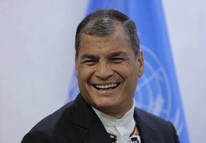 Interpol niega nuevamente difusión roja contra Rafael Correa
