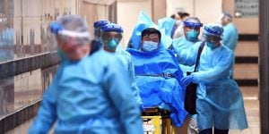 China advierte que en Kazajistán apareció un virus más mortal que el covid: ya van 1.700 fallecidos