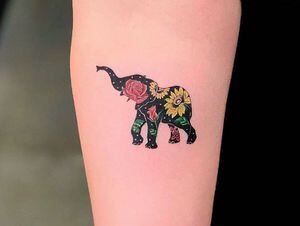 Tatuajes de elefantes para mujeres que creen en la lealtad y la unión