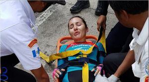 Ciclista tica sufre caída en la Vuelta Femenina y es llevada a un hospital