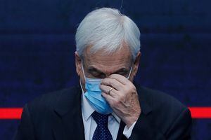 Piñera llega al 73% de desaprobación en la semana del tercer retiro e impuesto a los "súper ricos"