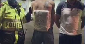 Con una falsa joroba en la que transportaba droga hombre intentó evadir la cuarentena en Bogotá