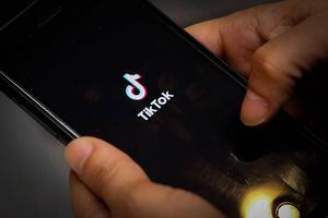 Detienen a hombre acusado de abuso sexual a sus nietas en video de TikTok