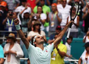 Más maestro que nunca: Federer le quitó la corona de Miami a Isner y sumó el título 101 de su carrera