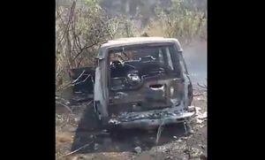 Incendio consume vehículos en predio de Mixco