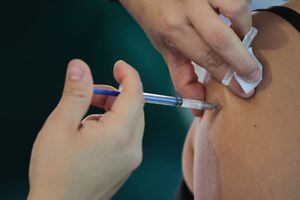 OMS advierte sobre combinación de dosis de vacunas contra el Covid-19