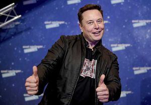 Elon Musk saca de su bolsillo $6 mil millones para no utilizar sus acciones de Tesla para comprar Twitter