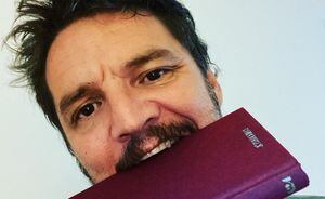 Pedro Pascal celebra las 24 nominaciones de "The Mandalorian" a los premios Emmy: "¡Qué orgullo!"
