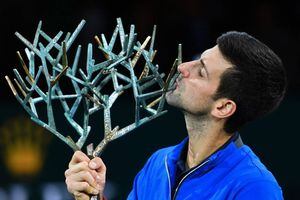 Novak Djokovic triunfa en París pero cederá el primer lugar del ATP a Rafael Nadal